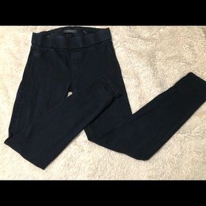 Liverpool skinny jeggings.